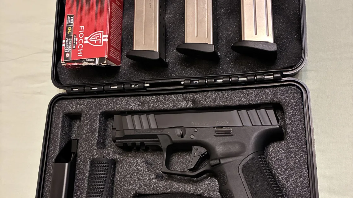 Stoeger STR-9L